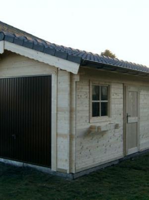 Garage en carport in hout met zadeldak